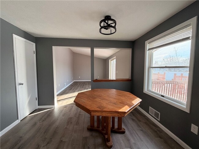 Photo - 598 Bram Hall Dr