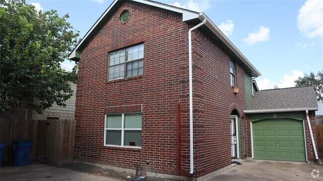 Building Photo - 6 Regency Ln Rental