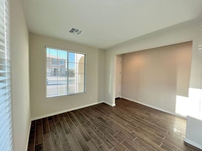 Photo - MOVE IN SPECIALS!! 2 Master Suites Open Ceiling Modern Home for RENT!