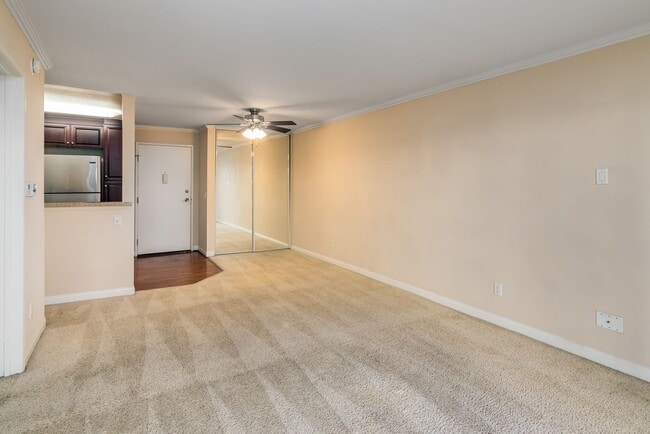 Photo - 5500 Owensmouth Ave Unit 5500 Owensmouth Ave #216
