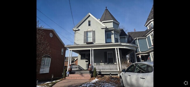 Building Photo - 1631 Wyoming Ave Rental