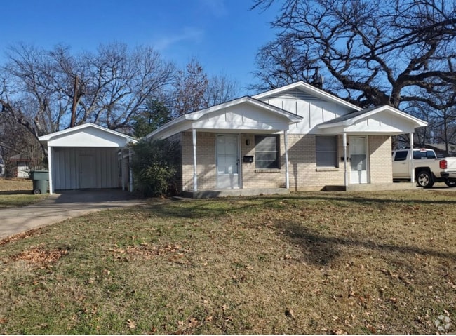 Building Photo - 1437 S Rusk St Rental
