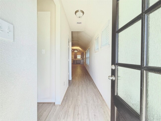 Photo - 22858 Ephesus Ave
