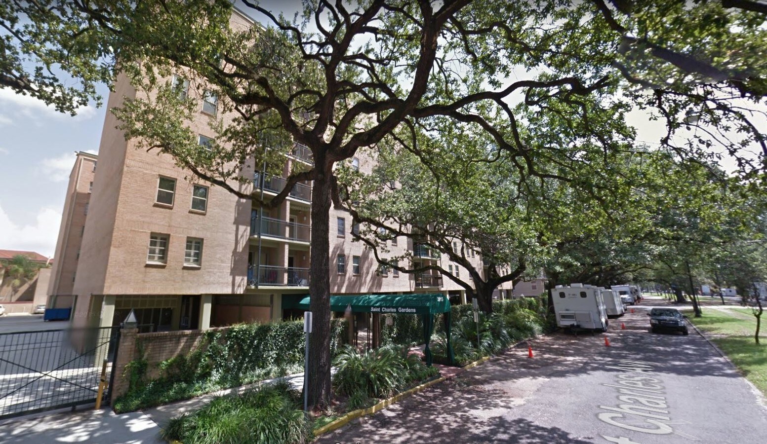 Photo - Saint Charles Gardens