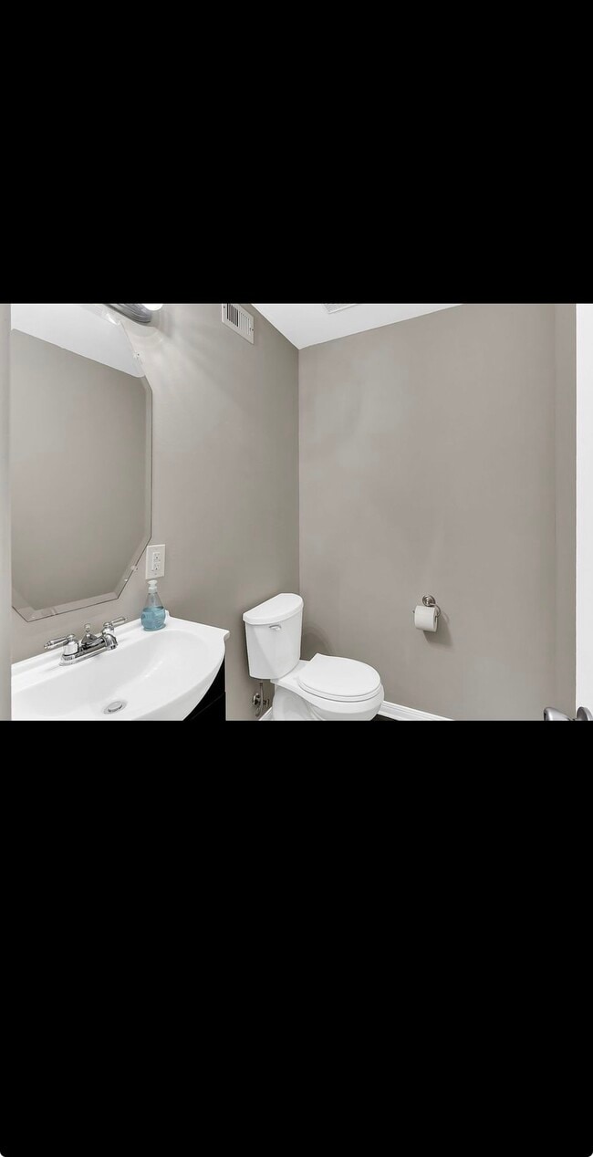 Photo - 163 Binnacle Ct