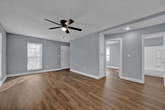 Photo - 2 bed 1 bath + laundry