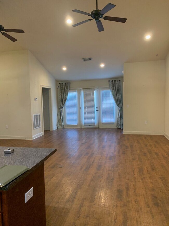 Photo - Eagles Landing 4 Bedroom Available for Fall 2026!!