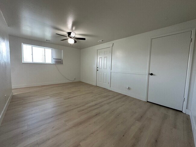 Photo - 1821 Parkway Blvd Unit #1