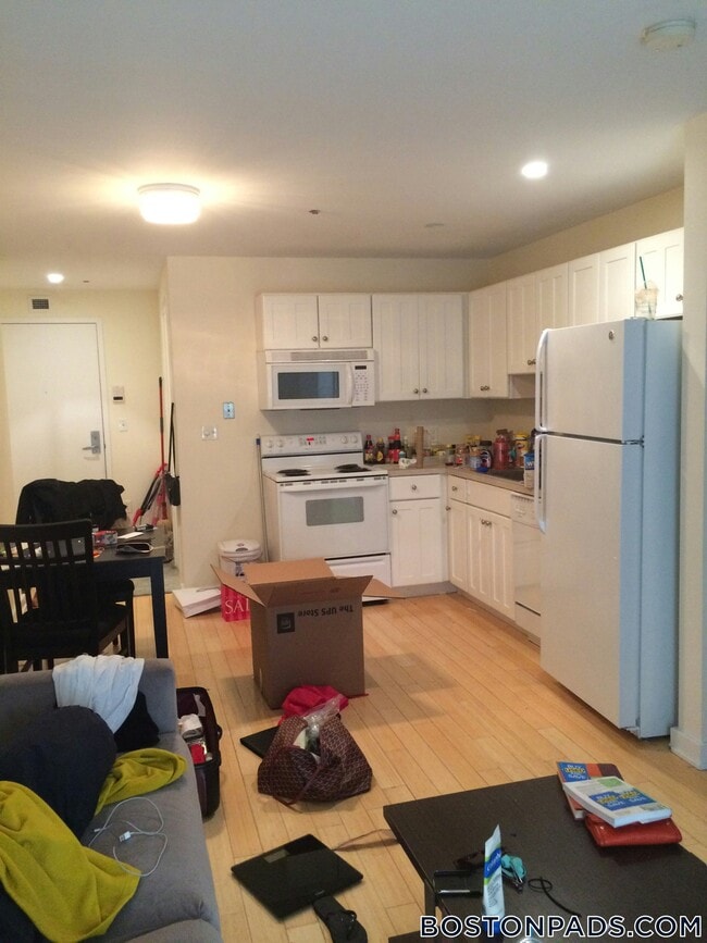 Photo - 40 Boylston St Unit 407