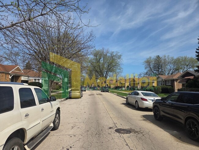 Photo - Spacious 4-Bedroom Home with Finished Basement and Yard Space