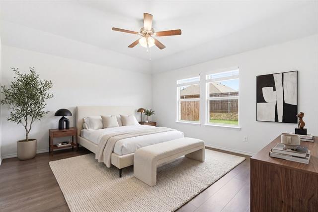 Photo - 917 Dewy Glen Ln