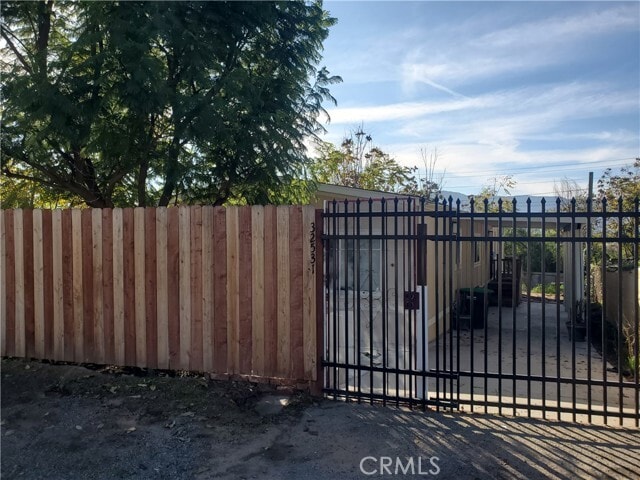 Photo - 32531 Crescent Ave