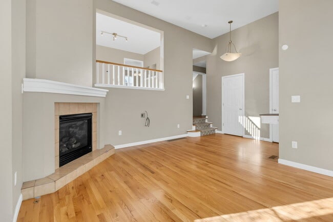 Photo - 2933 Central Park Blvd