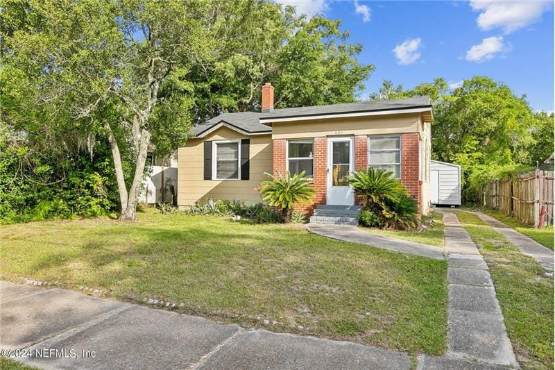 Photo - 665 Chestnut Dr