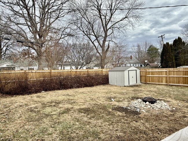 Photo - 11 Laurel Ct