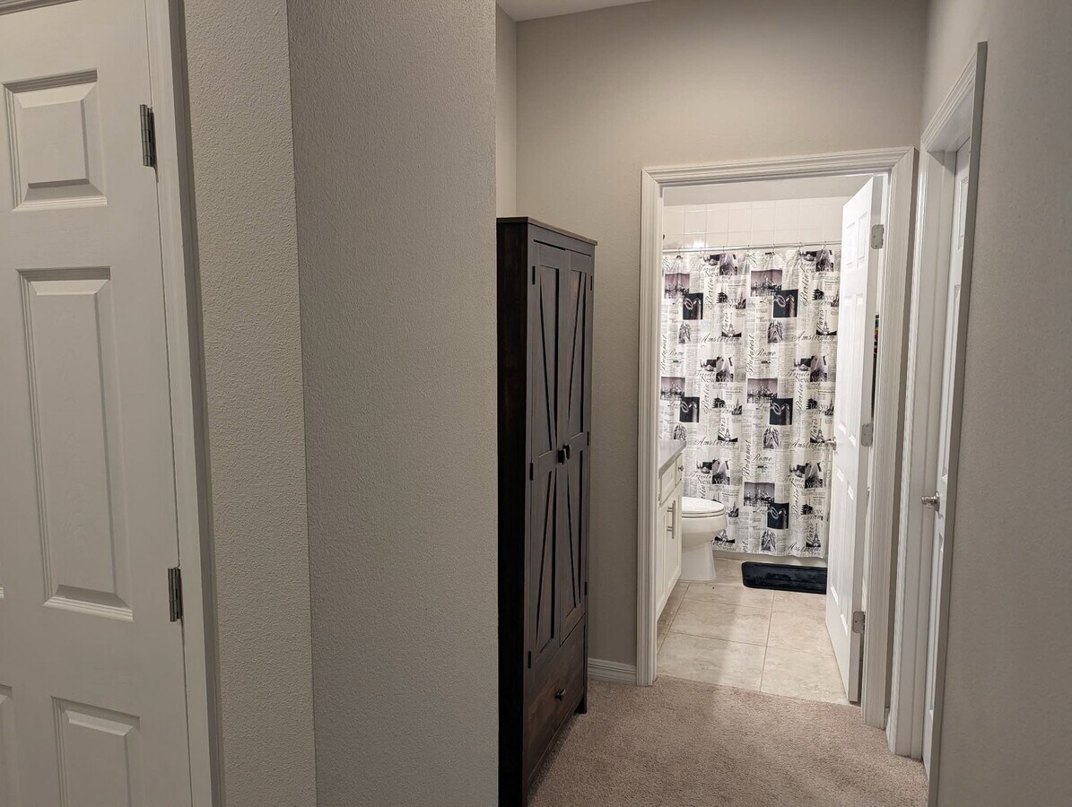Photo - 2494 Felce Ct