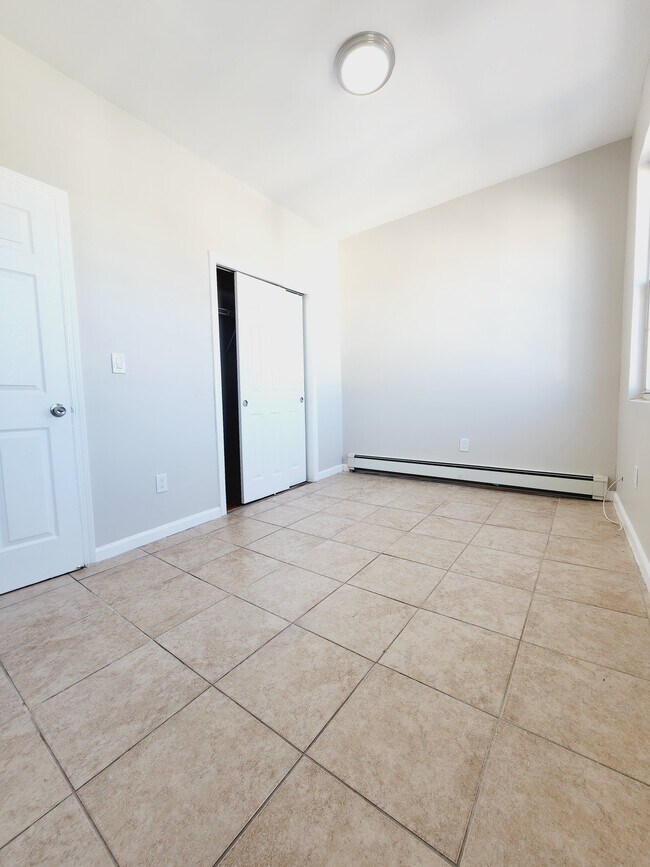 132 Wilkinson 3L - 134 Wilkinson Ave Unit 3L