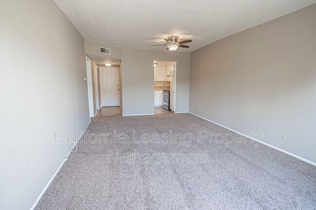 Photo - 17847 Beneda Ln Unidad #11