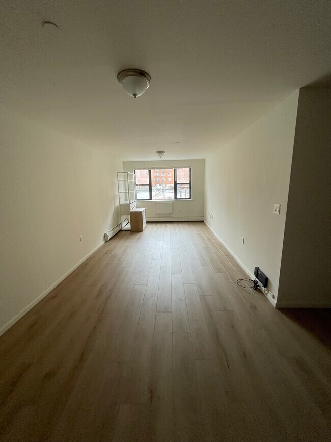 Photo - 167 E 111th St Unit 2D