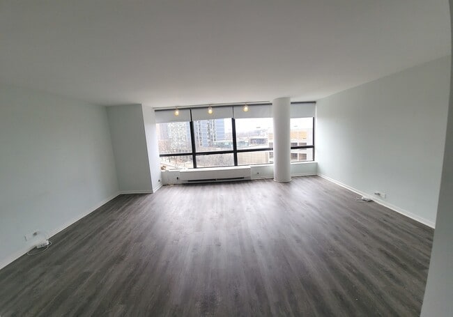 Photo - 5415 N Sheridan Rd Unidad 603