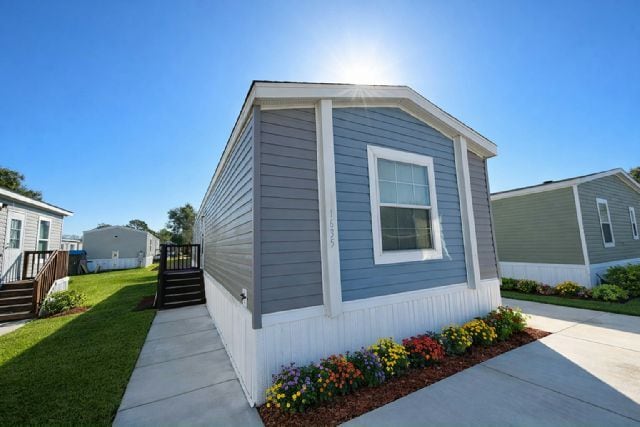 Photo - 1635 Sunburst Dr