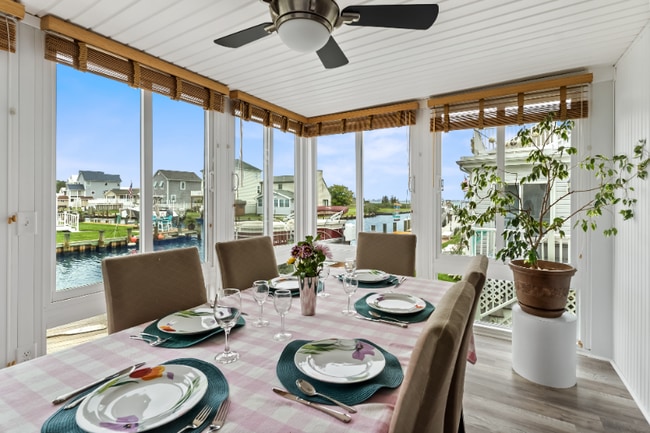 Photo - 12613 Sheffield Rd