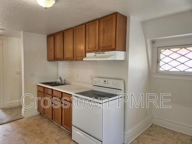 Photo - 1718 8th Ave