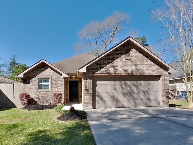 Building Photo - 1414 Ashway St