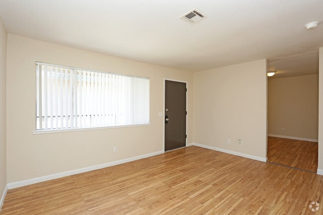 Photo - Osito Apartments