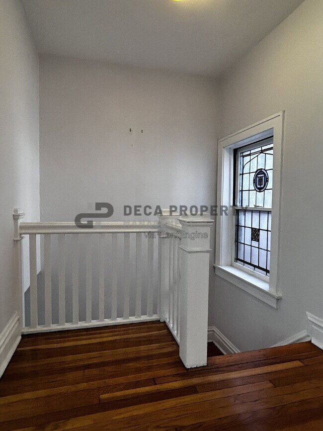 3421 Magnolia Ave