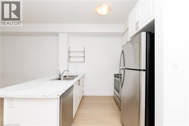 Photo - 101 Shoreview Pl Unit 428