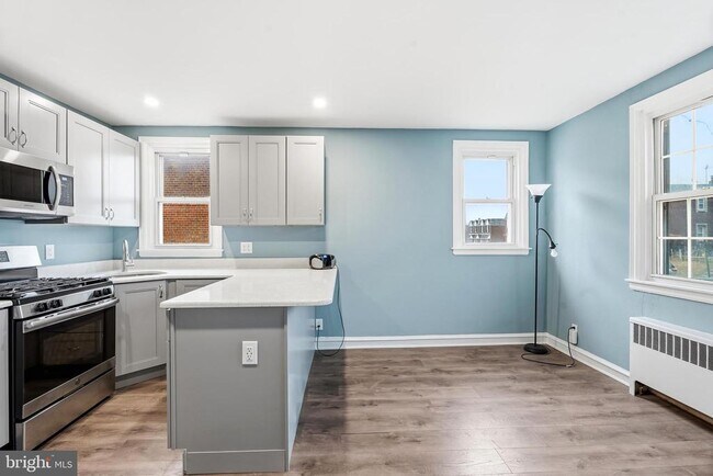 Building Photo - 7318 Frontenac St Unit 1ST FLOOR