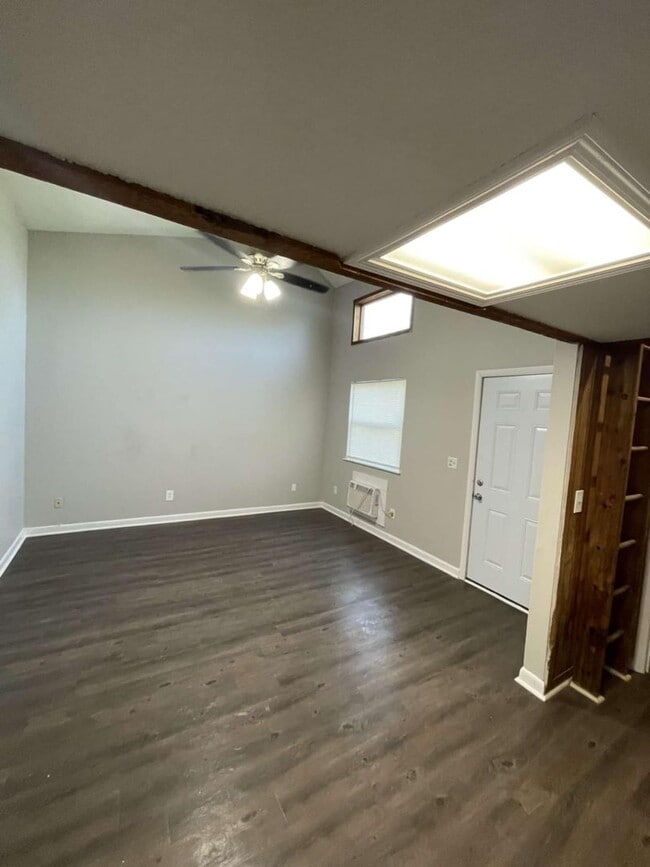 Photo - 1 Bedroom Apartment with a Bonus Loft Unit B