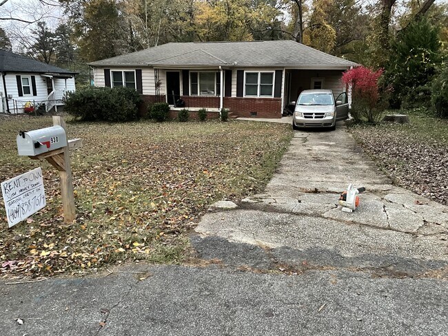 Photo - 930 Dale Dr SW