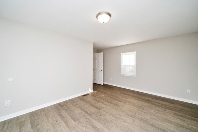 Photo - Comfort & Style in Huffman – 3BR / 2BA Cha...