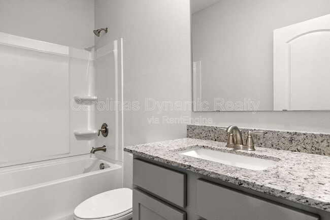 Photo - 6985 Waterstone Dr