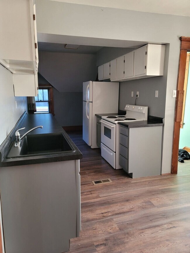 Photo - 2130 S 15th St Unit a