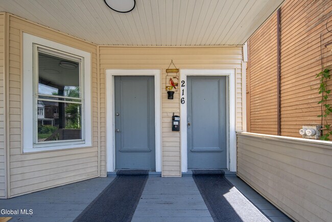 216 Delaware Ave