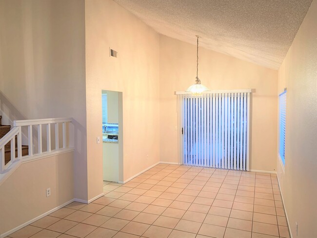 Photo - 1228 Scenic View St