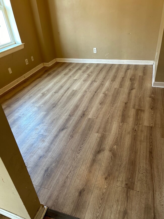 Photo - 62 W Askren St Apartamentos