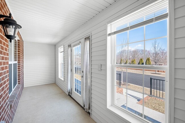 Photo - 415 Lenape Way