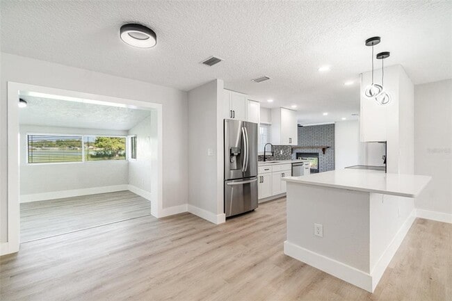 Photo - 1216 W Wellington Dr