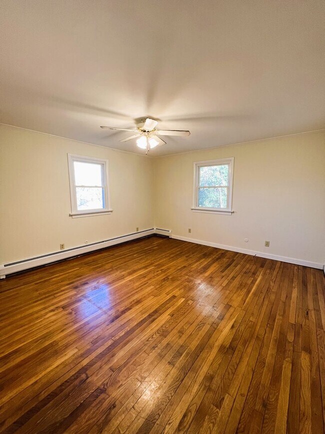 Photo - Just In Time For Ski Season - Single Famil...