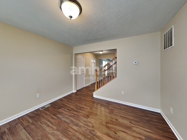 Photo - 182 Coyote Dr