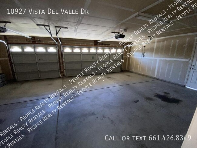 Photo - 10927 Vista Del Valle Dr