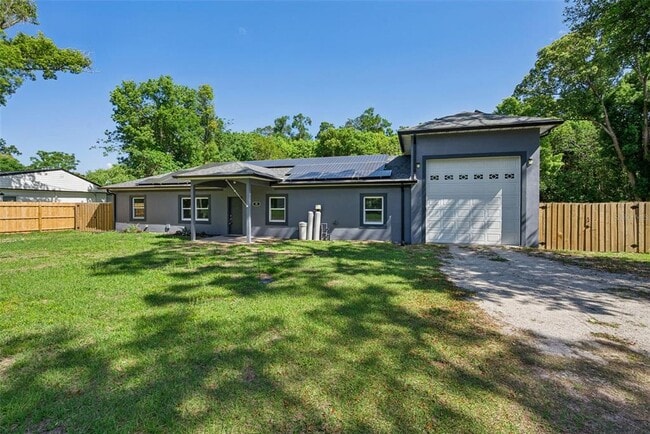 Photo - 311 W Lewis Ave