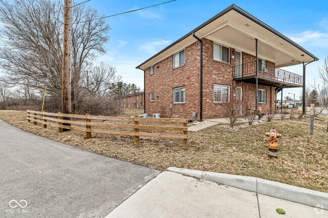 Building Photo - 10301 Medallion Dr Unit 214 Rental
