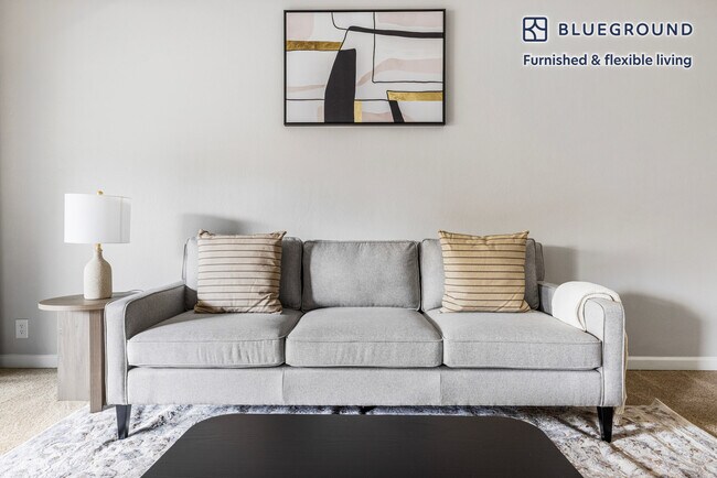 Photo - 202 Calvert Dr Unidad FL2-ID2050