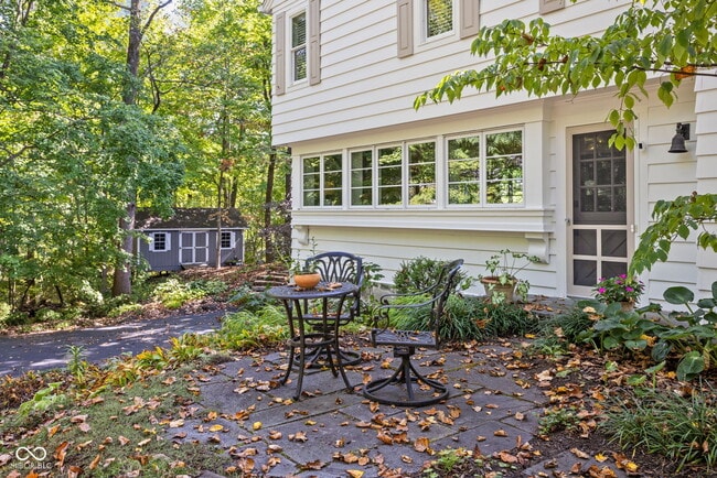 Photo - 7777 Spring Mill Rd