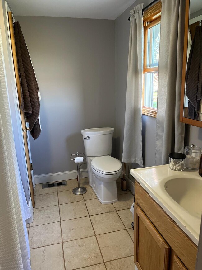 Photo - 109 8th Ave